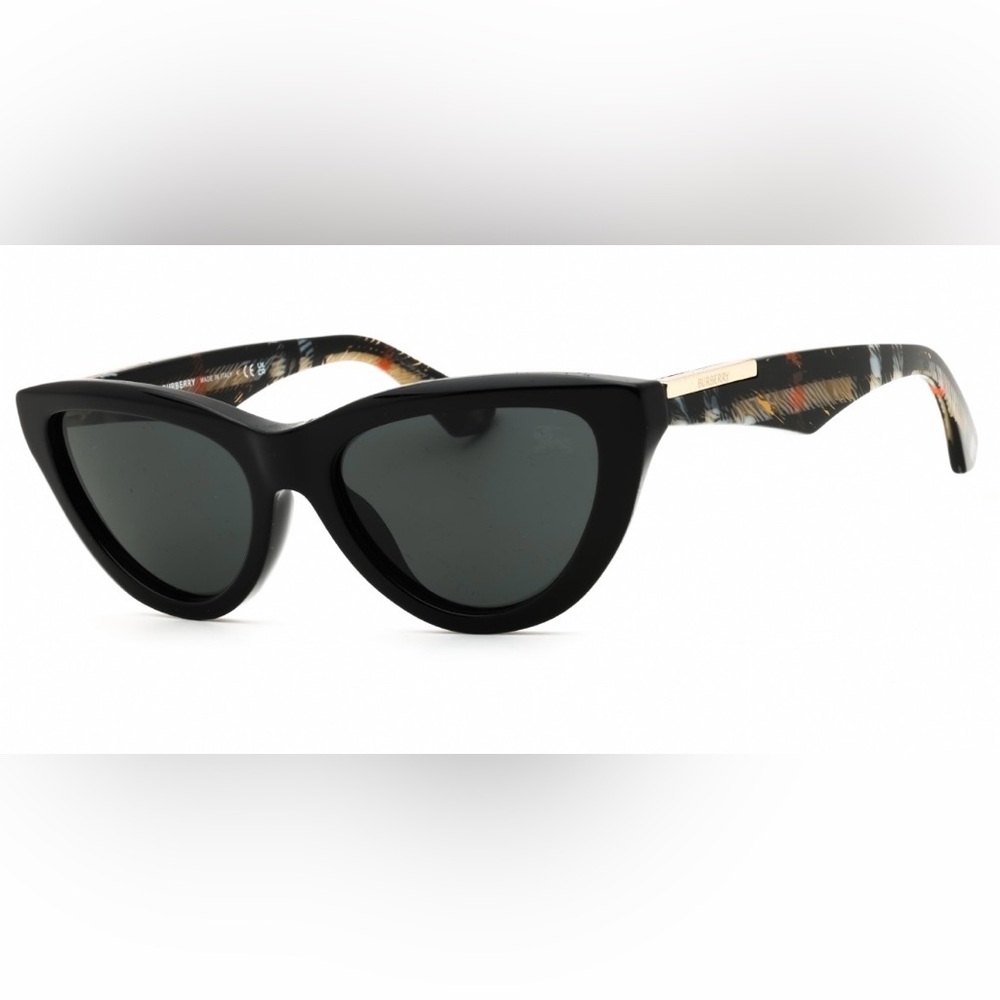 Burberry Black Cat-Eye Sunglasses (NWT)